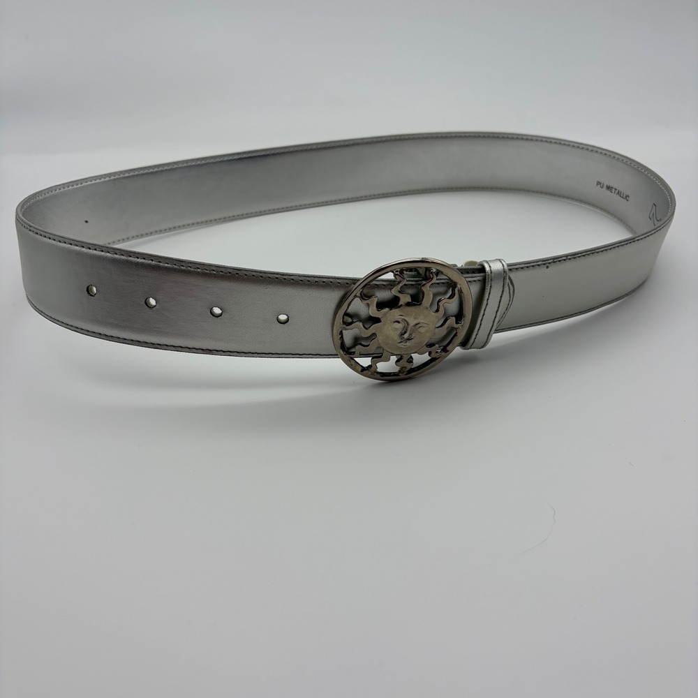 VTG Motion East Silver Metallic Celestial Sun Face Buckle Belt Womens Medium